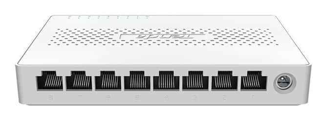 Switch Tenda SM108 - 8-portowy, plastikowy