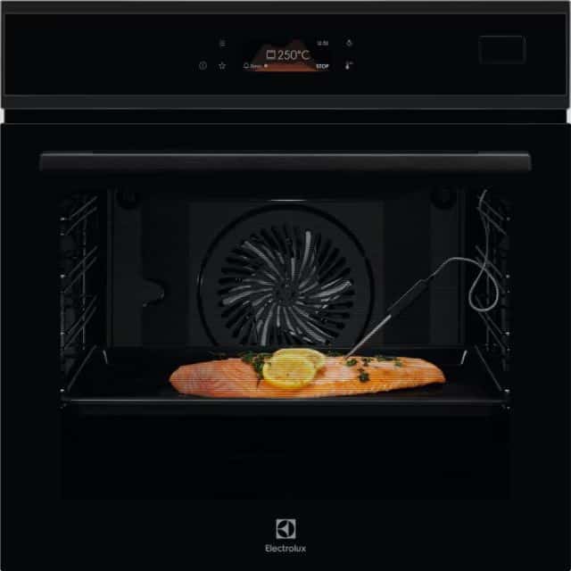 Piekarnik parowy ELECTROLUX EOB8S39H funkcja Steamify termosonda funkcja szybkiego nagrzewania delikatne domykanie drzwi Pure Black