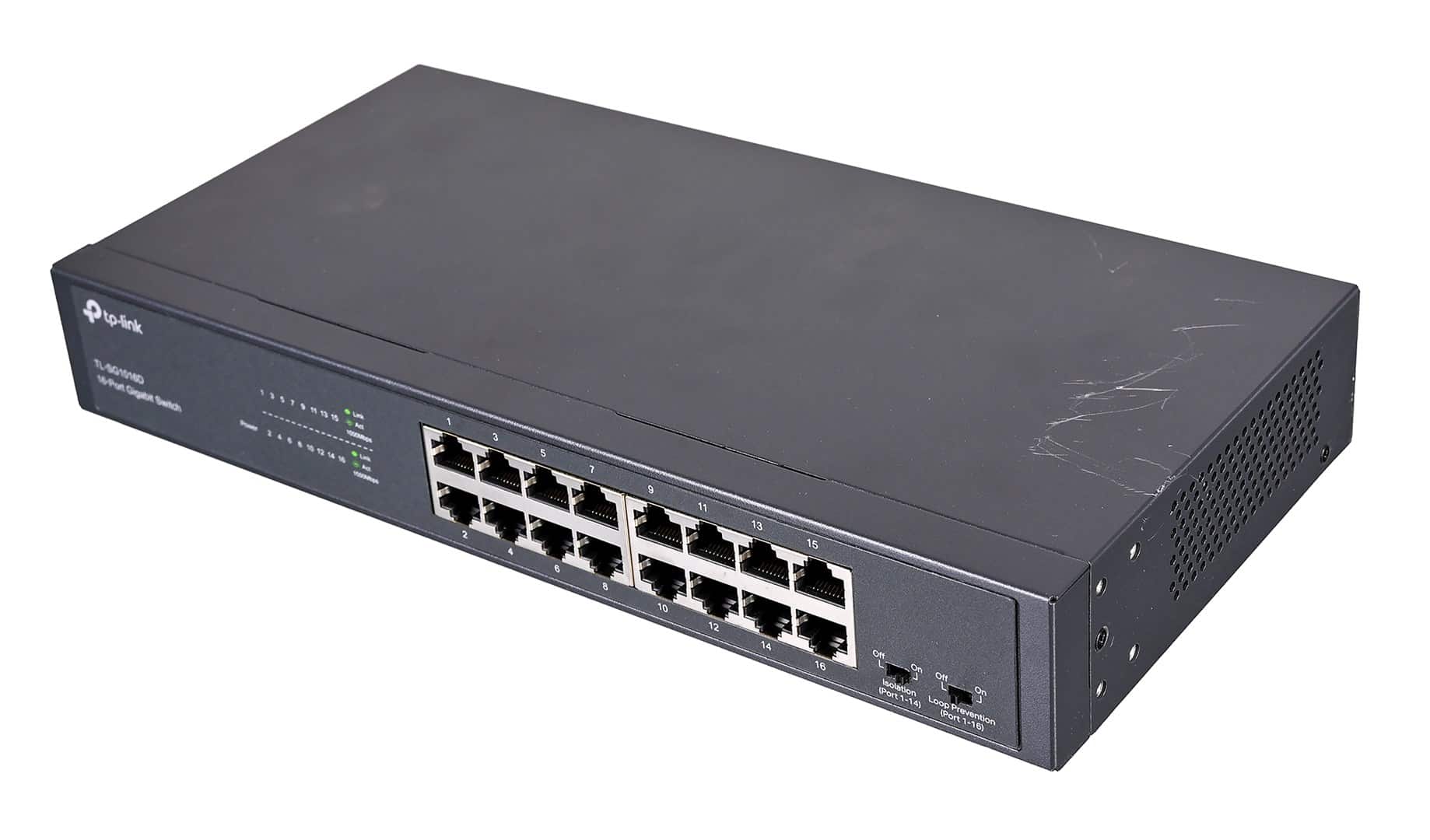 Przełącznik TP-Link TL-SG1016D (16 portów 10/100/1000 Mbps) - Outlet — zdjęcie 1 z 8