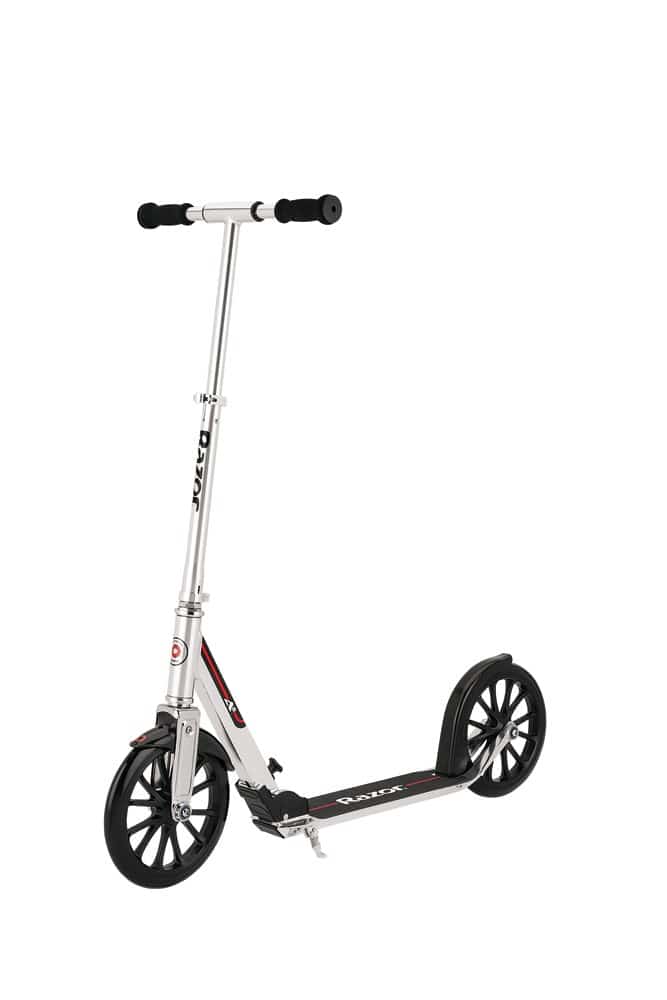 Hulajnoga Razor A6 - Tradycyjna, Czarna i Srebrna