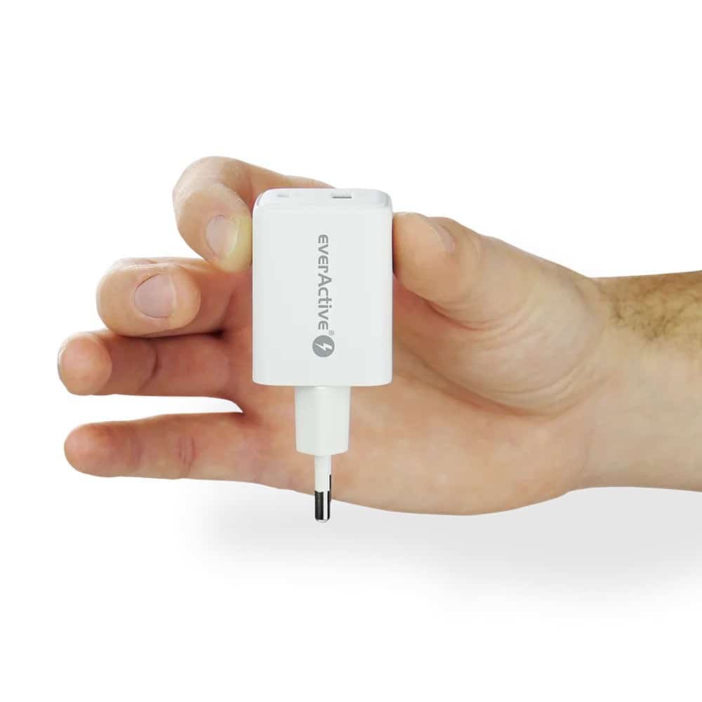 EVERACTIVE ŁADOWARKA GAN 1xUSB, 1xUSB-C 45W