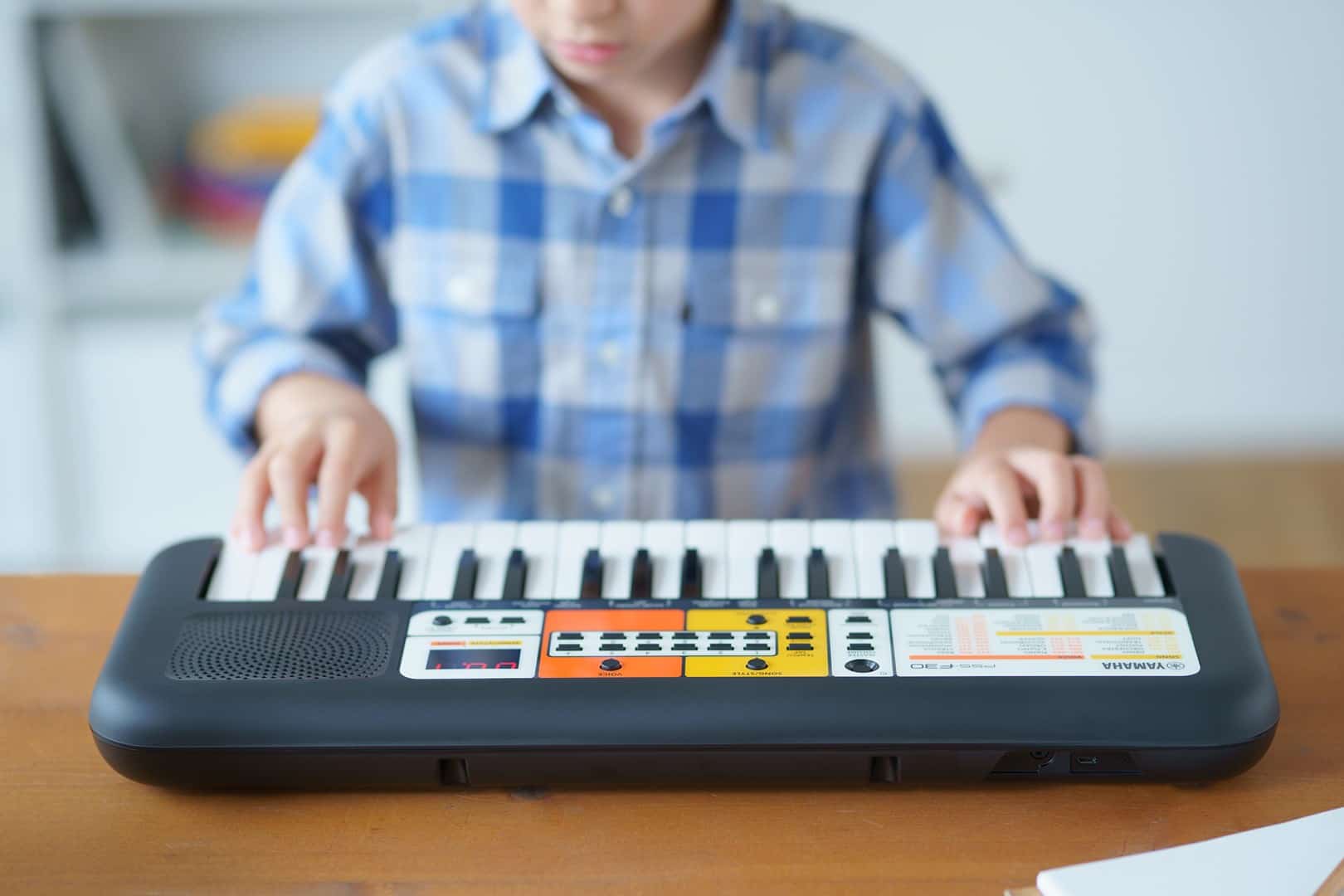 Yamaha PSS-F30 - Syntezator Cyfrowy 37 Klawiszy